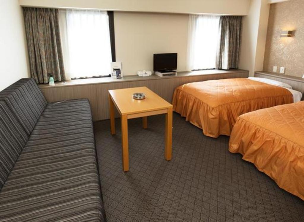 Suncity Ikebukuro Hotel 3*